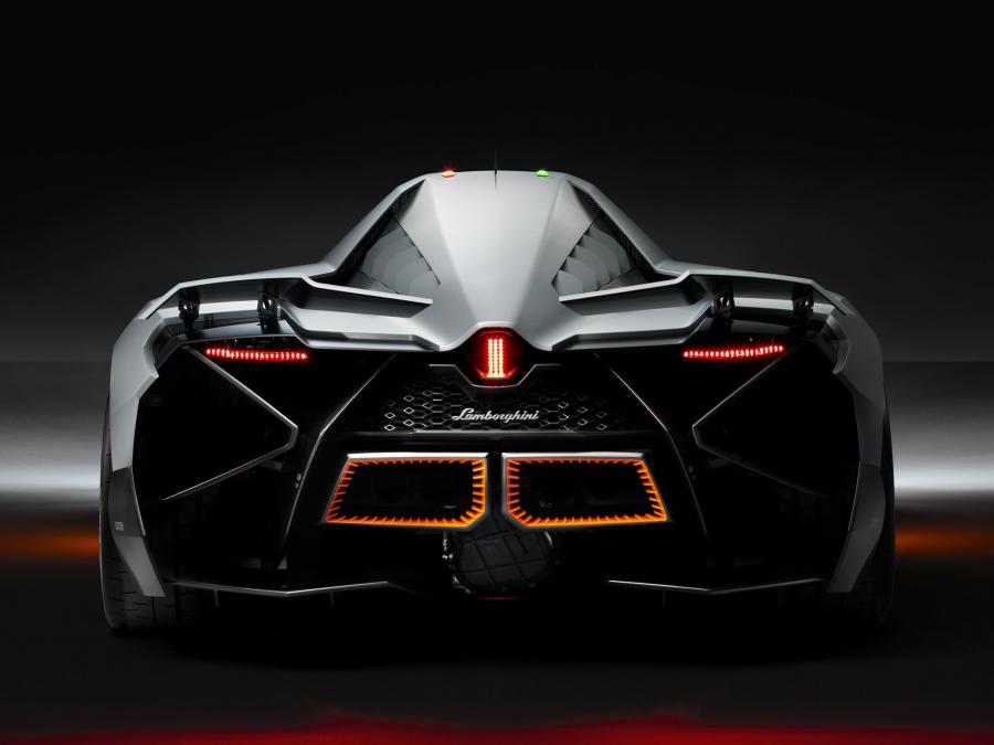  Lamborghini Egoista 2013 года  (фото 3 из 13)